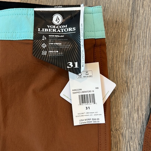 Volcom Boardshorts - 31 - Picture 7 of 9